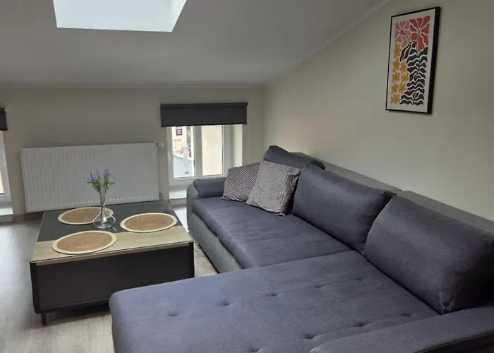 Emilia 3 Apartment *